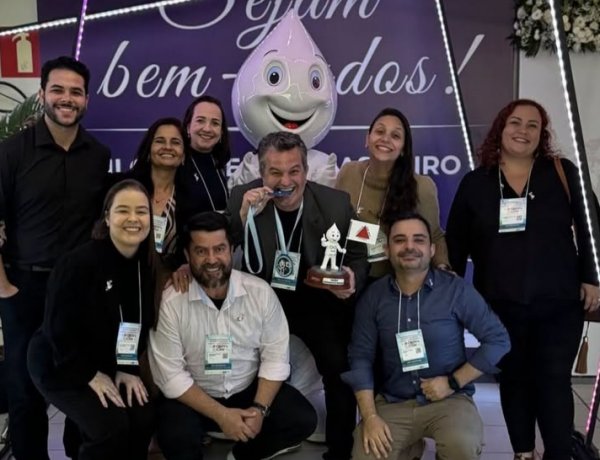 Itaúna recebe certificado internacional por ações de incentivo à vacinação