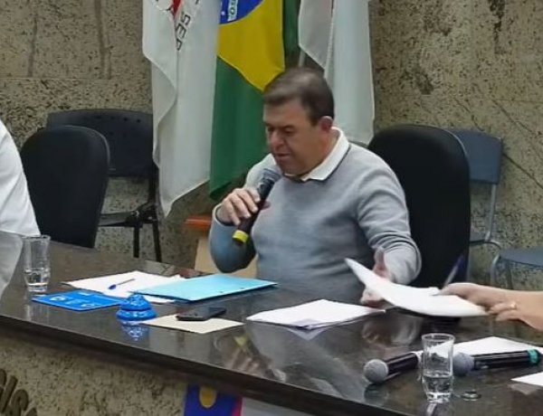 CÂMARA - Reforma administrativa aprovada