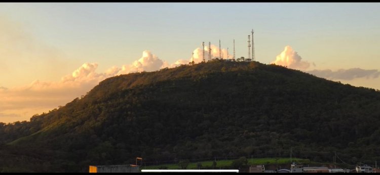 Furto de cabos no Morro do Bonfim deixa clientes da Vivo sem sinal em Itaúna; saiba o que fazer