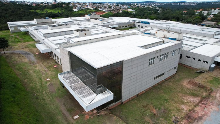 ENFIM, VAI FUNCIONAR! - Hospital Regional começa a atender o  público na terça-feira, 16, e será inaugurado  dia 19, com presença do presidente Lula