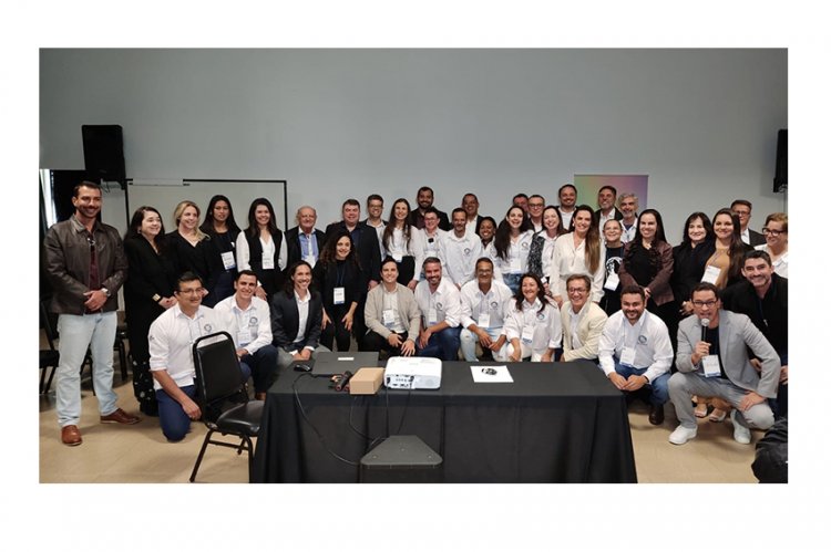 DESENVOLVIMENTO - Encontro em Itaúna conta com  lideranças de quase 30 municípios