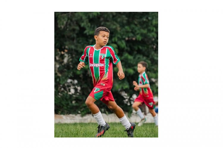 FUTEBOL DE BASE - Souza Moreira em duas finais mineiras