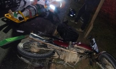 Grave acidente entre duas motos deixa homem ferido na MG-431, em Itaúna