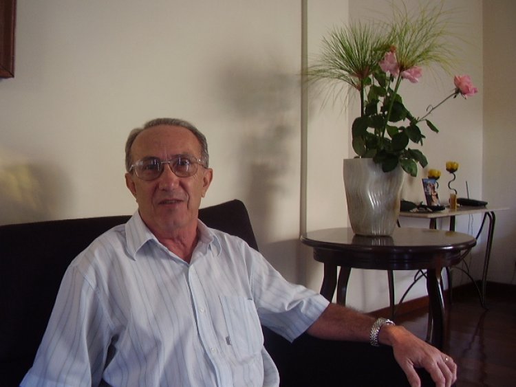 LUTO EM ITAÚNA - Morre o Professor Antônio Nogueira Gontijo
